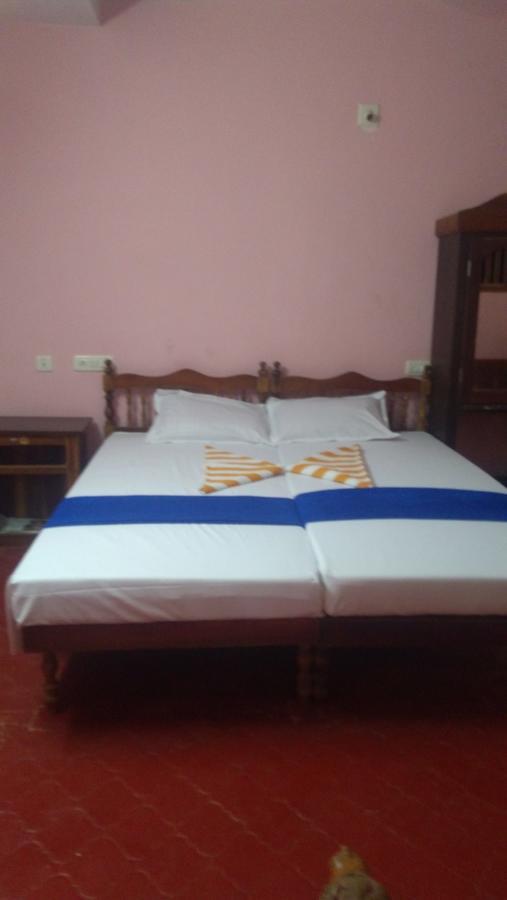 Apartmán Thriphala Ayurveda Yogashram Thiruvananthapuram Exteriér fotografie